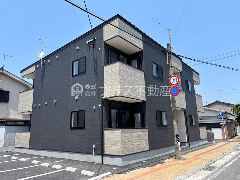 BRAVE BASE 神正町　A 外観