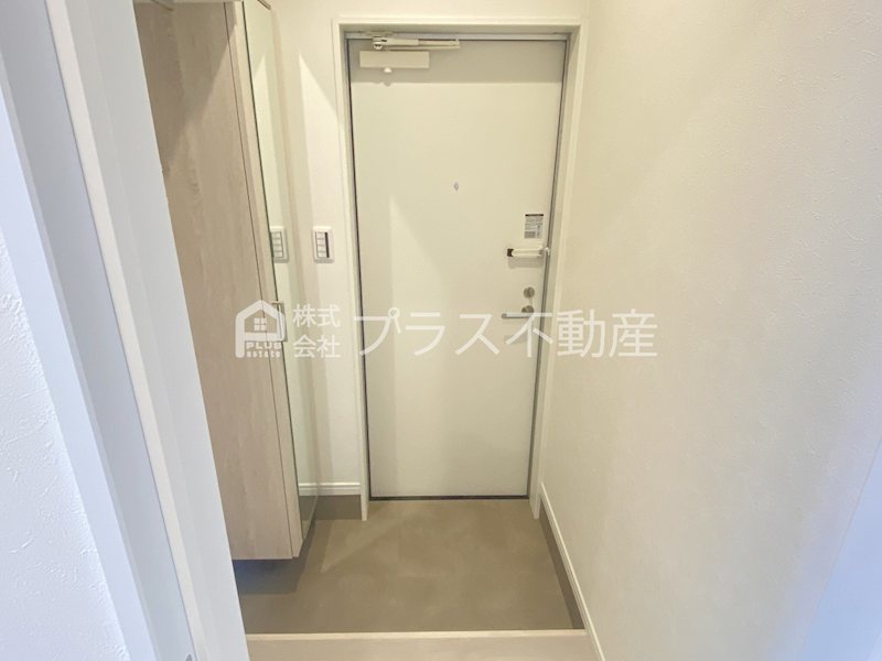 BRAVE BASE 神正町　A 玄関
