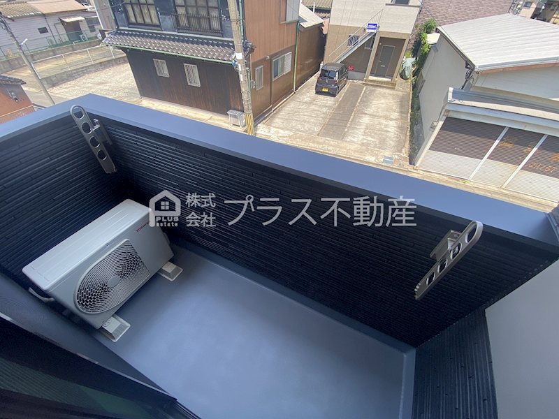 BRAVE BASE 神正町　A ベランダ