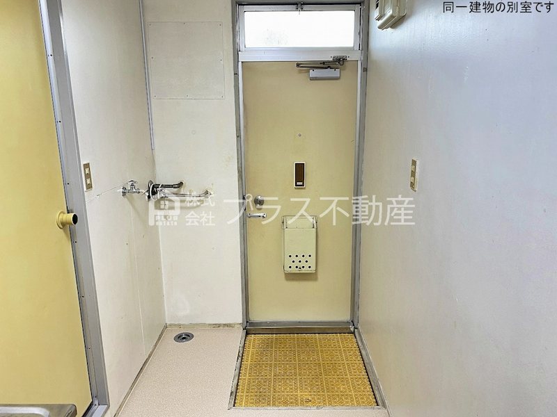 杉坂ハイツ　B棟 玄関
