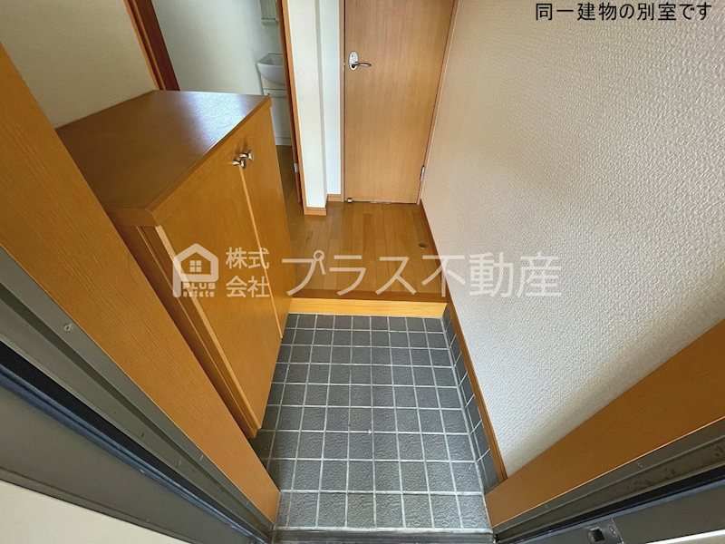 エクセレントK　Ｃ 玄関