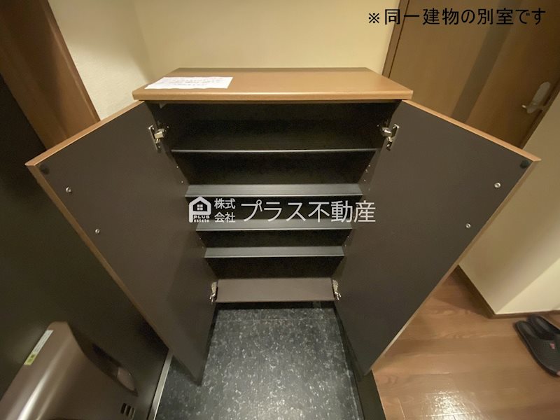 Ｖｅｒｓ　Ｌ’ａｖｅｎｉｒ その他