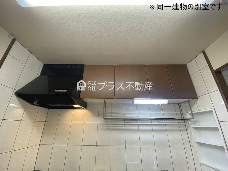 Ｖｅｒｓ　Ｌ’ａｖｅｎｉｒ その他