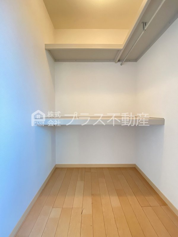 カーサアゼリア 収納