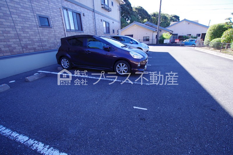 レジデンス星が丘 駐車場