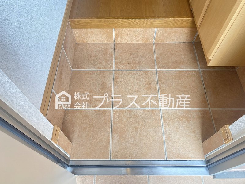 フォーリストメゾンⅠ 玄関
