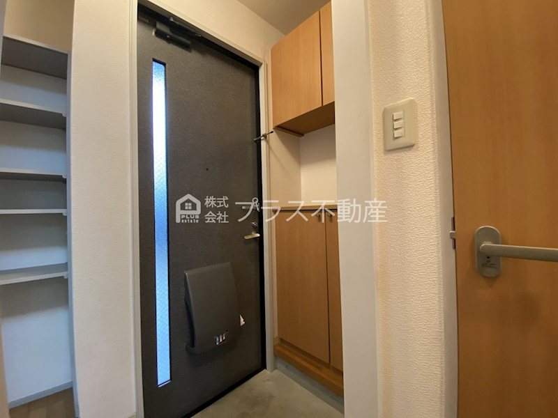 アーバンコーポ遠賀野　D棟 玄関