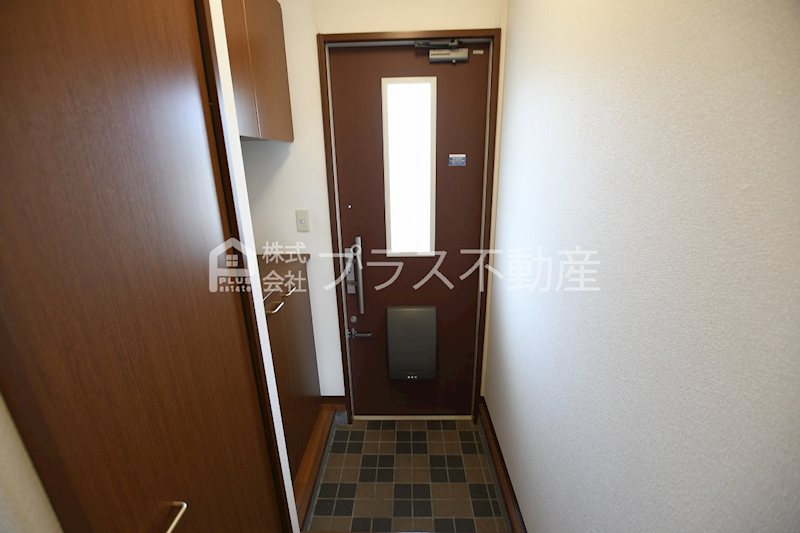 エスポアール愛A棟 玄関
