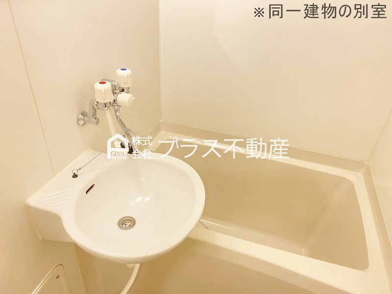 レオパレス水一 洗面所