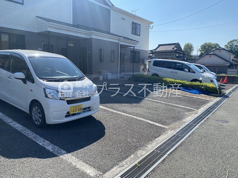 アメニティハイム 駐車場