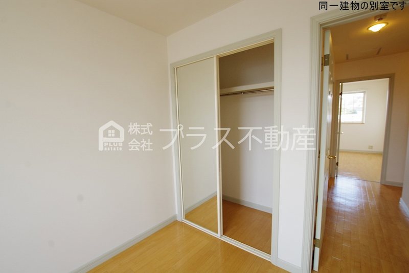 メゾンシャンデレザン 収納