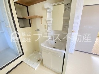 シティライフ知古　A棟  洗面所