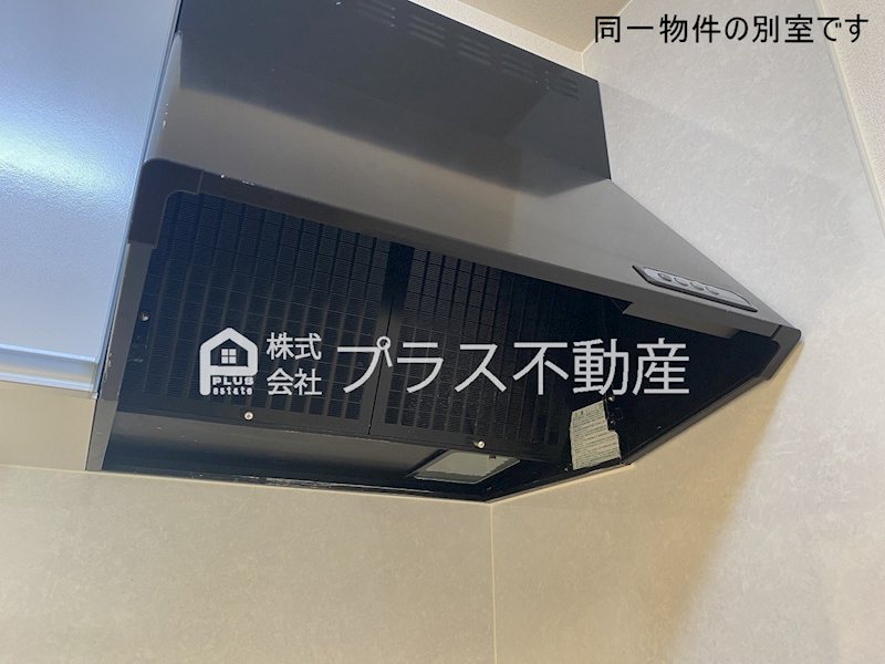 ＧＲＡＣＥ　ＣＯＵＲＴ その他