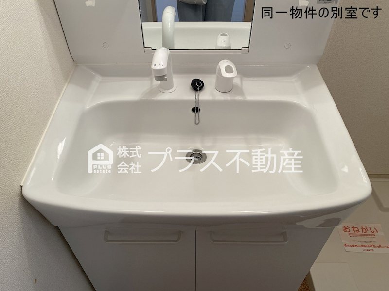 ＧＲＡＣＥ　ＣＯＵＲＴ その他