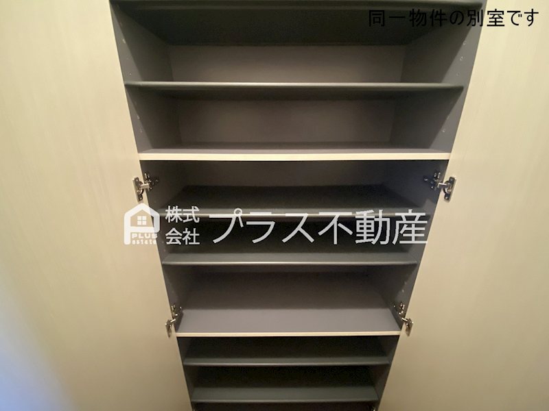 ＧＲＡＣＥ　ＣＯＵＲＴ その他