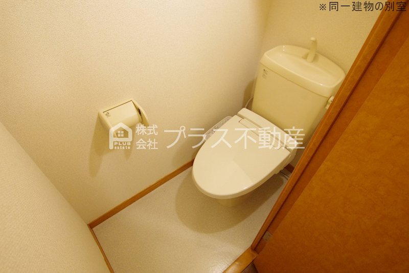 レオパレスヴェルデ トイレ