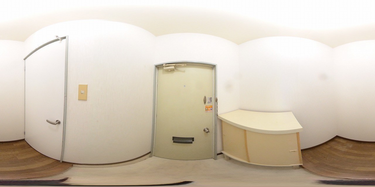 壱刻館 玄関