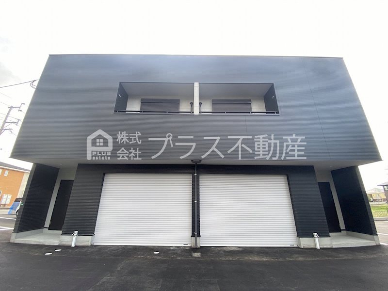 ラグナ・セカGarageE 外観