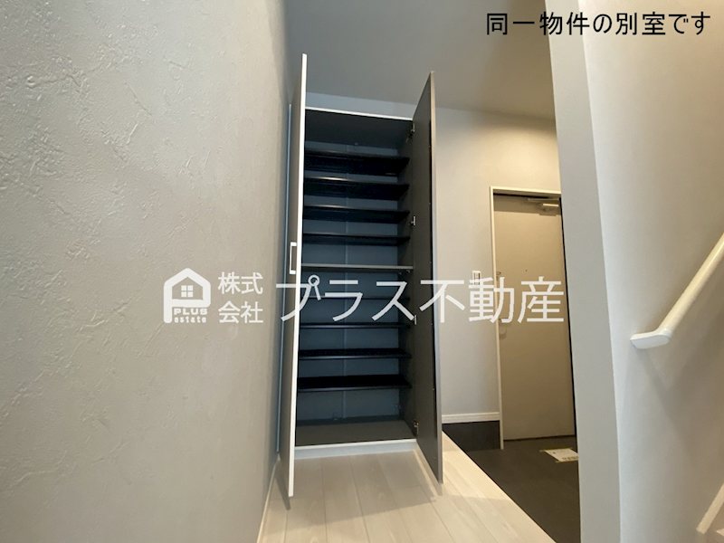 ラグナ・セカGarageE その他