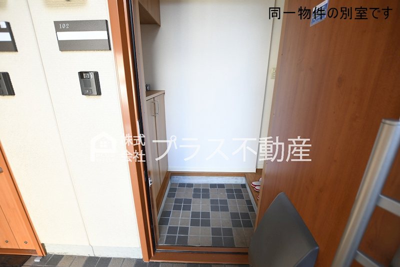 グランパルク本城　A棟 玄関