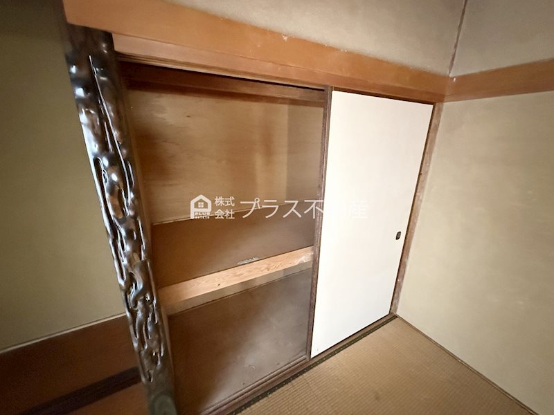 御徳貸家 収納