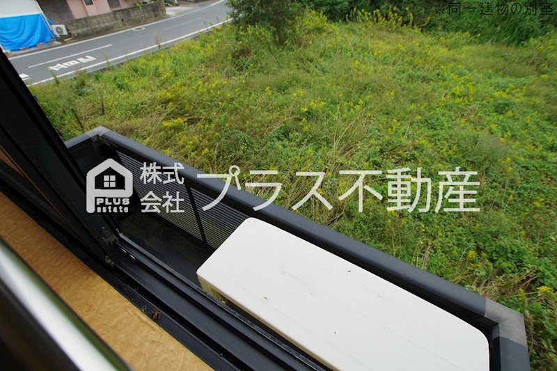 レオパレスクルール　つばき ベランダ