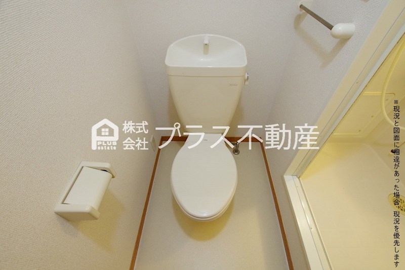 レオパレスマ　シャンテ トイレ