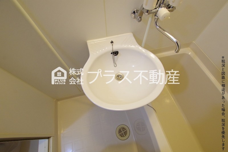 レオパレスマ　シャンテ 洗面所
