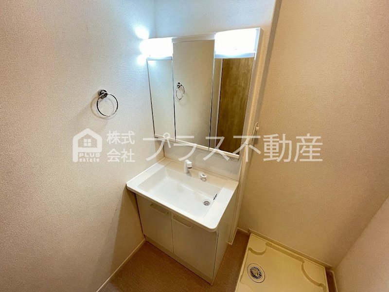 リヴェールコートⅢ 洗面所
