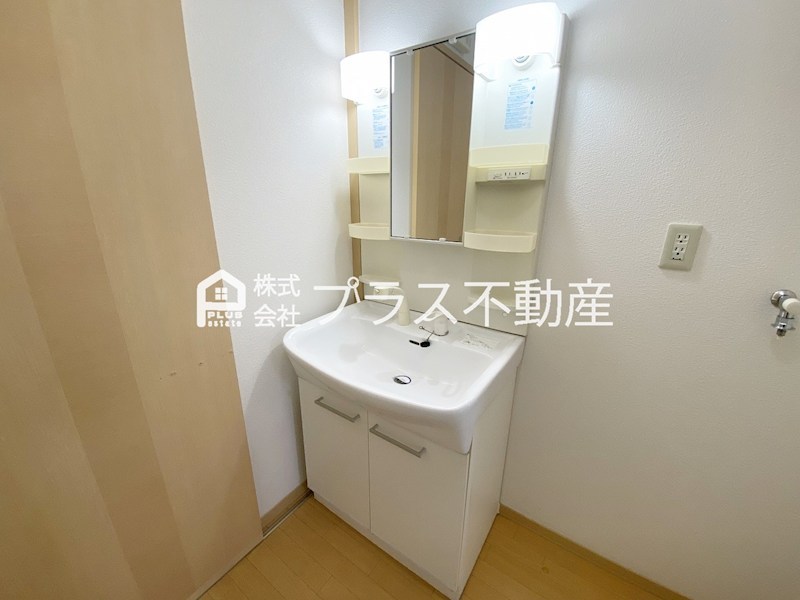 ヴィサージュ本城Ｃ棟 洗面所