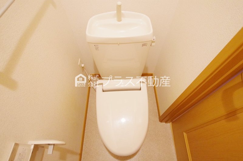 サン・クローバー小竹弐番館 トイレ