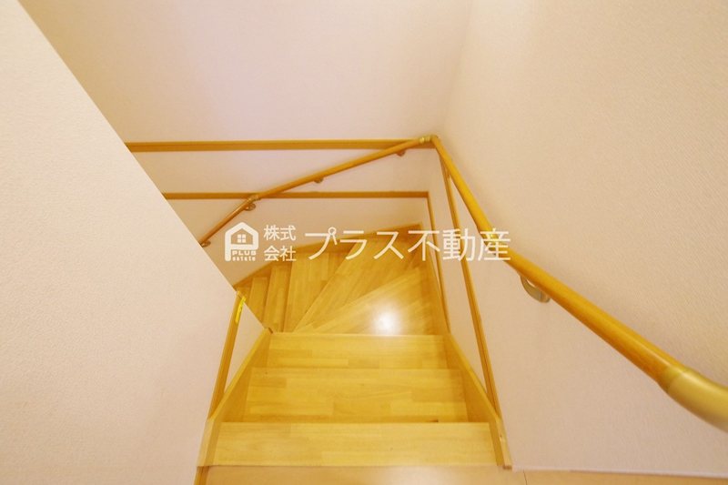 サン・クローバー小竹弐番館 その他