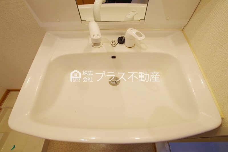 サン・クローバー小竹弐番館 その他