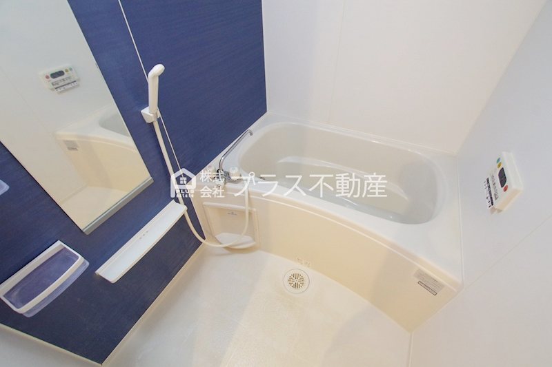 サン・クローバー小竹弐番館 風呂画像