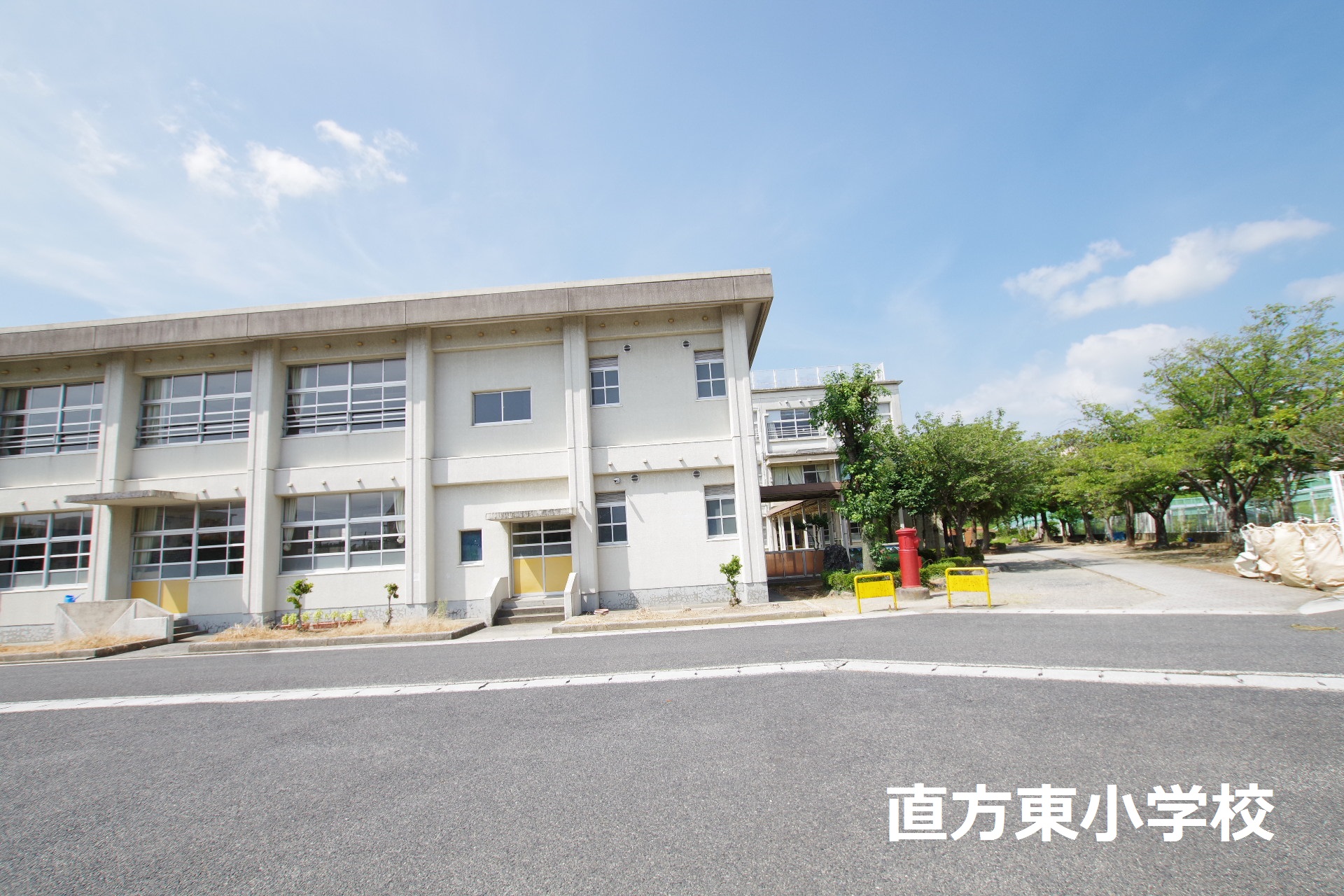 グランドゥール大地F棟 小学校