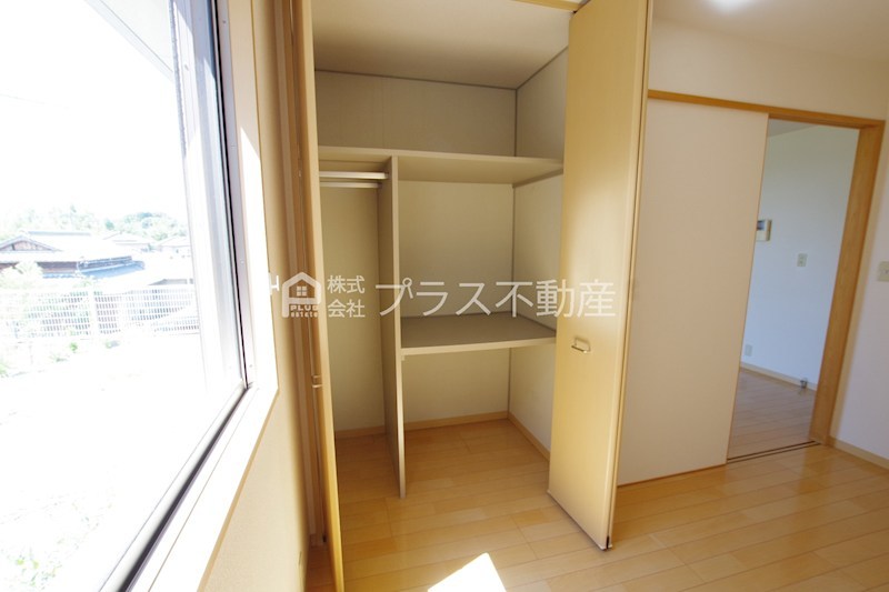 グランドゥール大地　G棟  収納