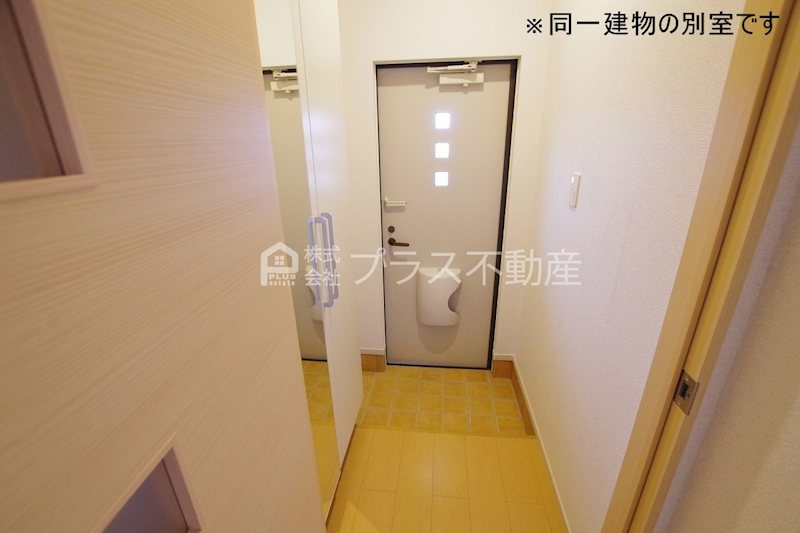 プログレッソ 玄関