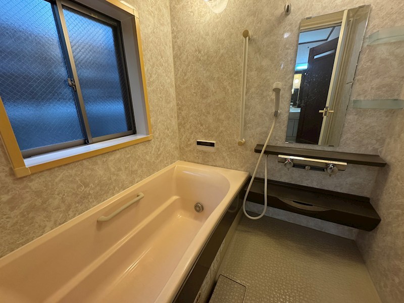 本牧戸建貸家 風呂画像