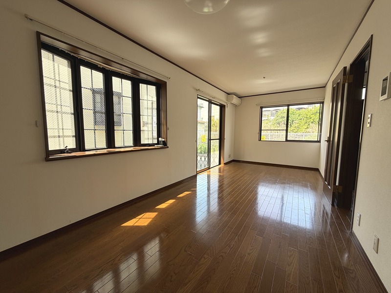 大船2丁目戸建 リビング