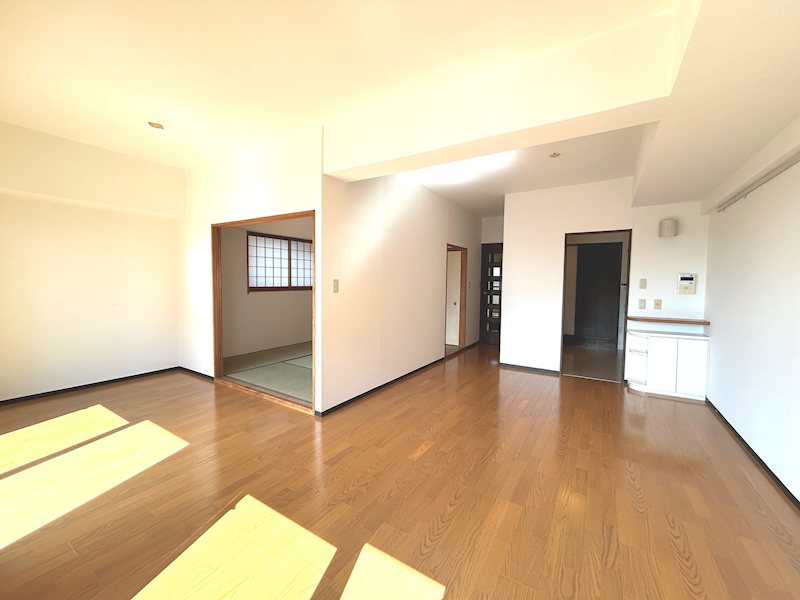 ファミール茅ヶ崎 リビング