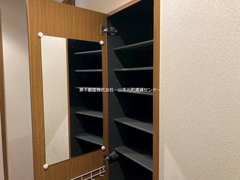 グリーンガーデン本牧 玄関