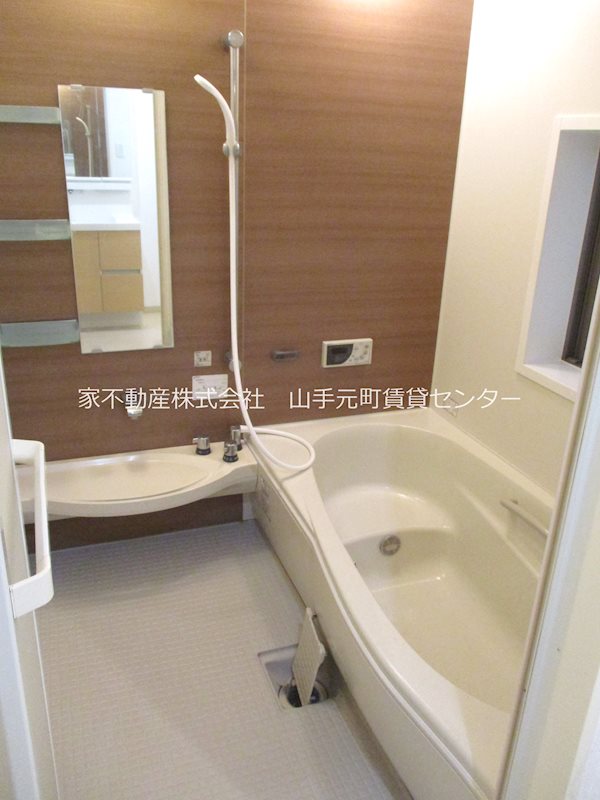根岸町戸建 風呂画像