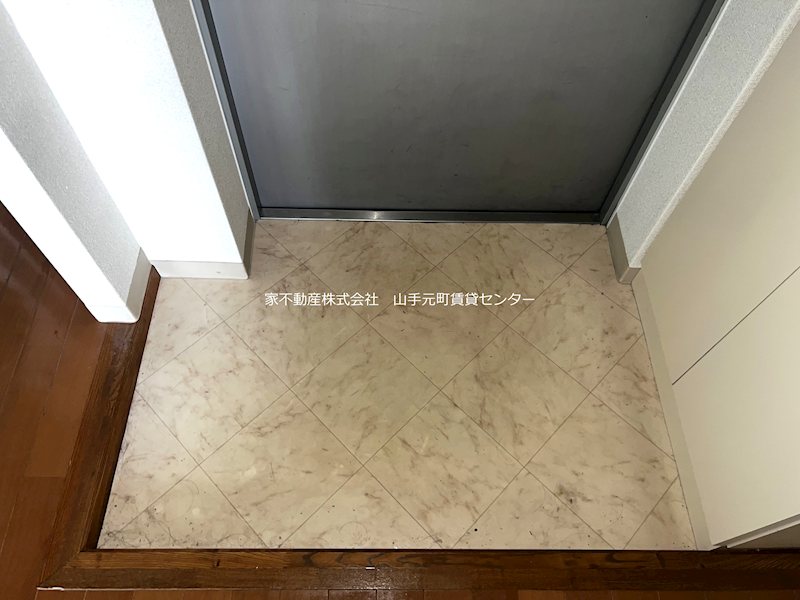 アクアコート金沢八景  玄関