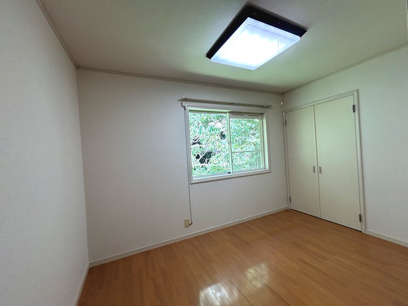 久木ホワイトヒルズA棟 ベッドルーム