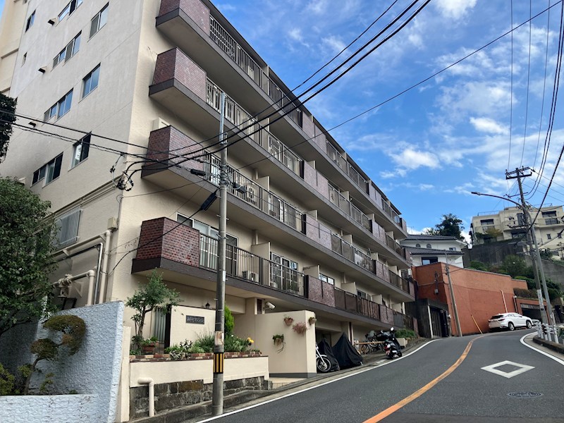 山手町マンション 404号室 外観