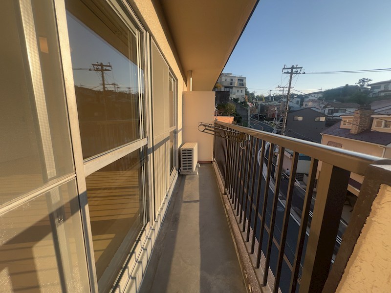 山手町マンション ベランダ