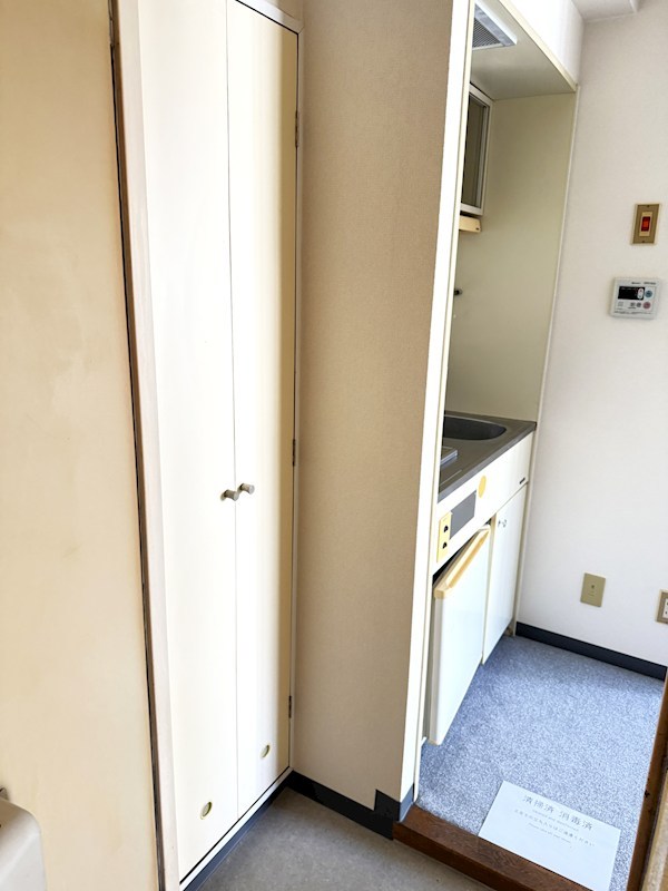 スターハイツ横須賀中央 玄関