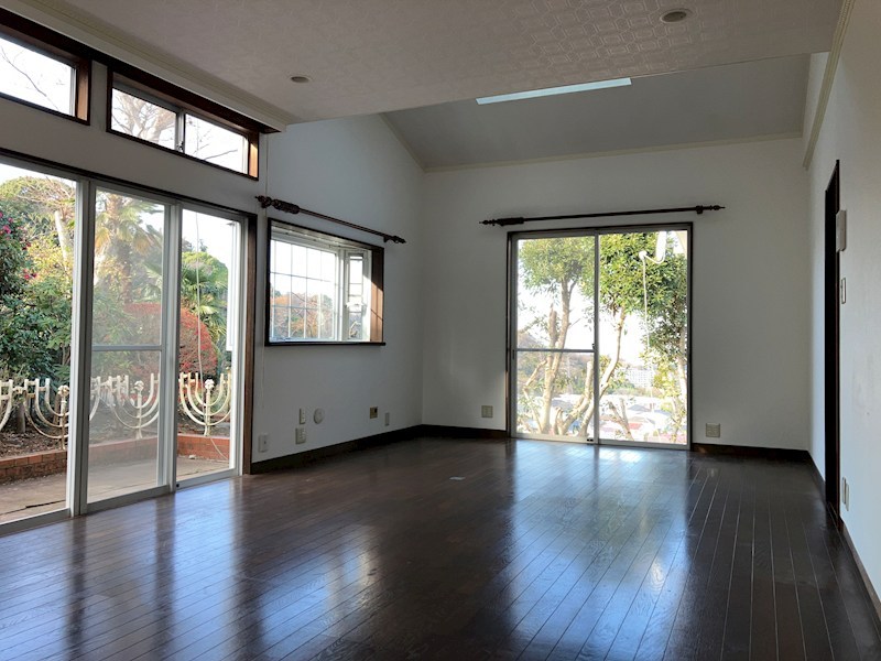 今泉台3丁目戸建  リビング