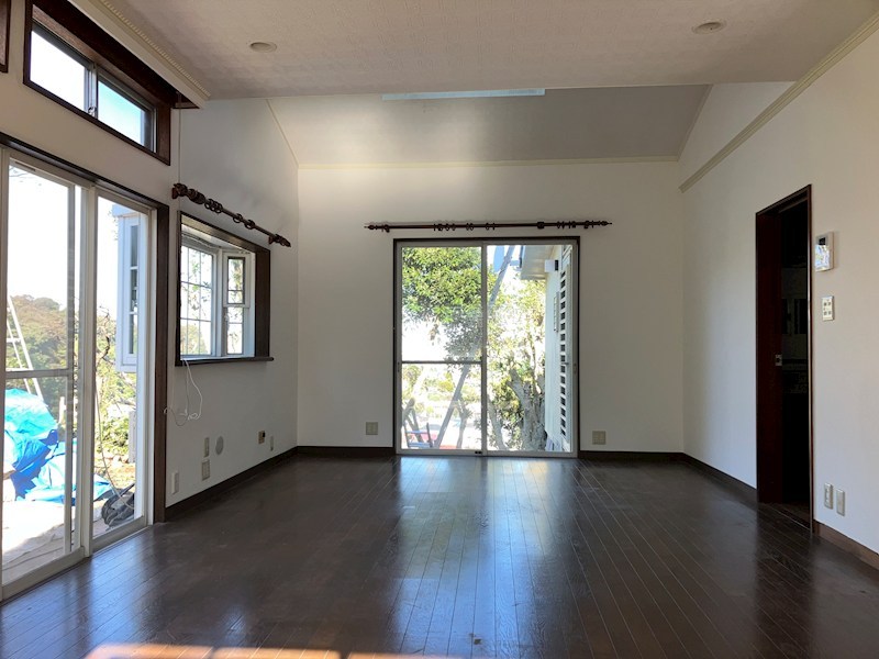 今泉台3丁目戸建  リビング