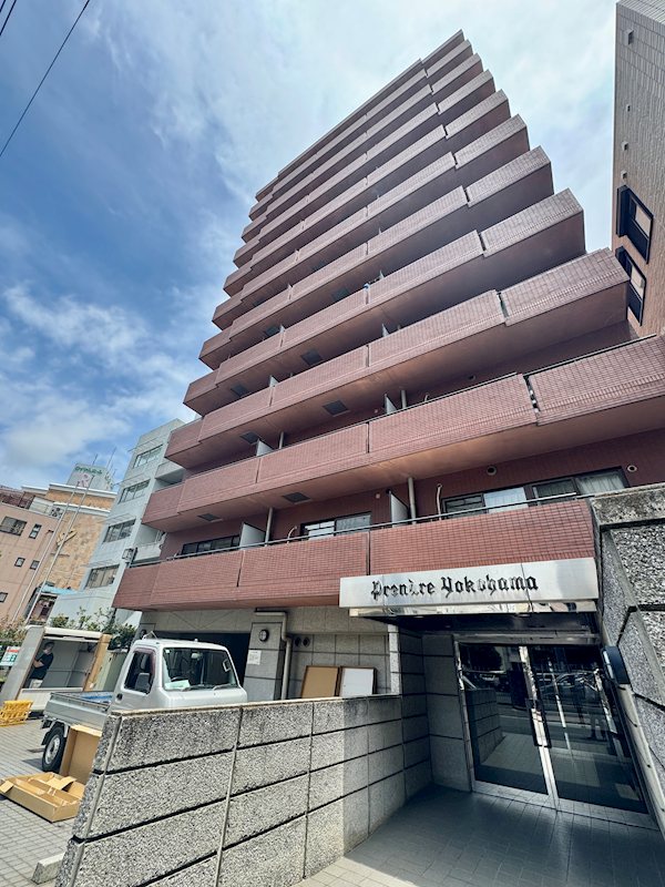 プランドール横浜 外観